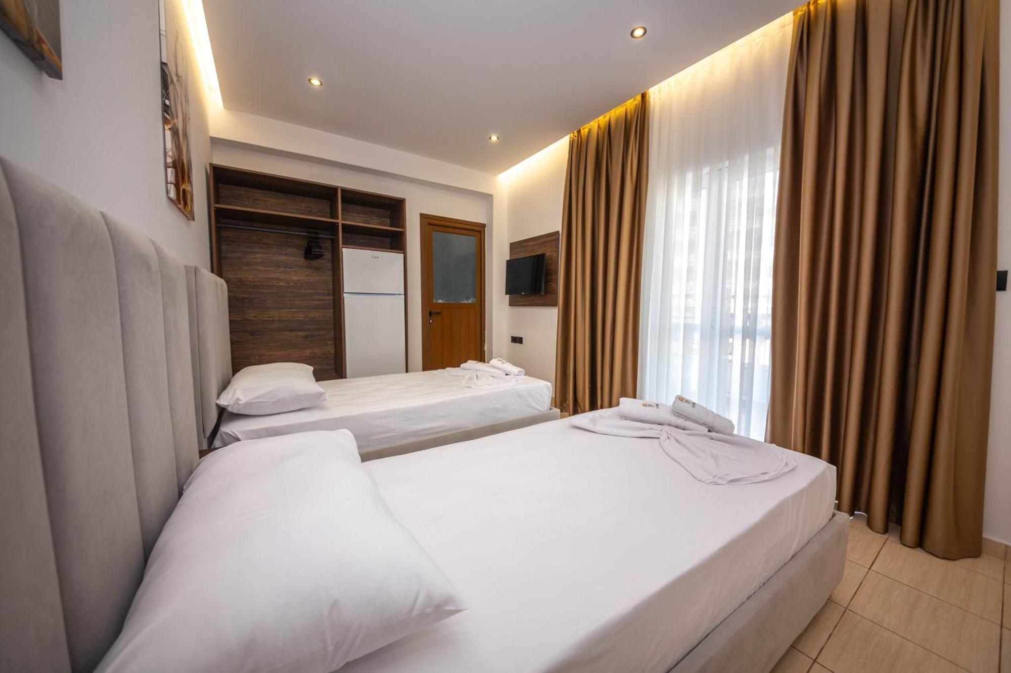 Hotel New Crystal Ksamil Exteriér fotografie